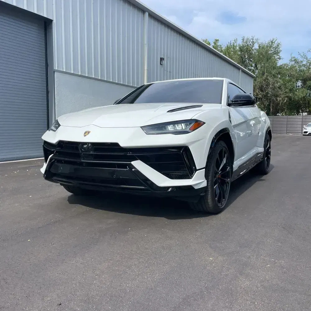 2023 Lamborghini Urus S