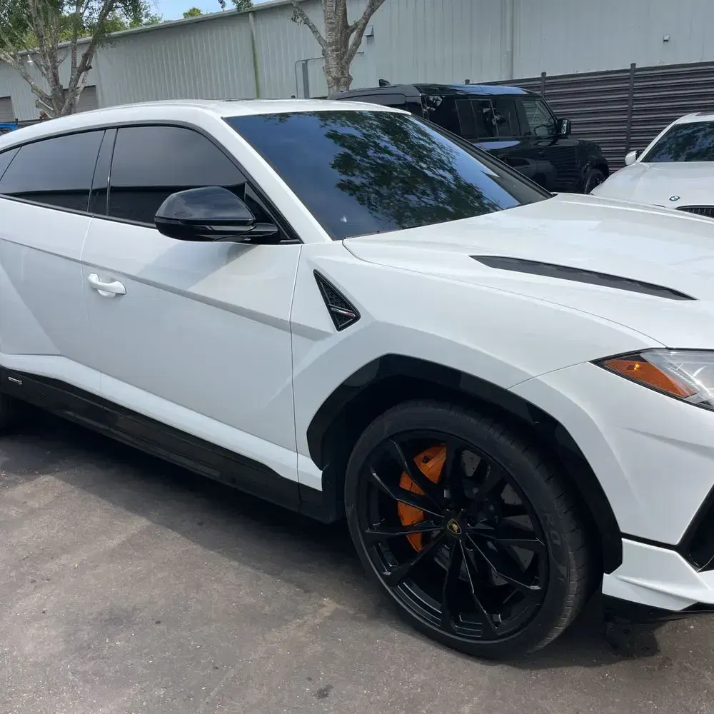 2023 Lamborghini Urus S