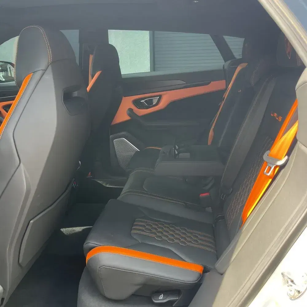 2023 Lamborghini Urus S