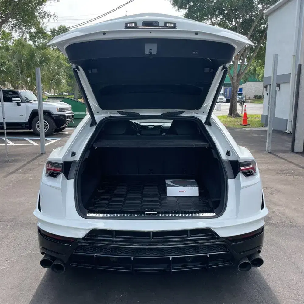 2023 Lamborghini Urus S