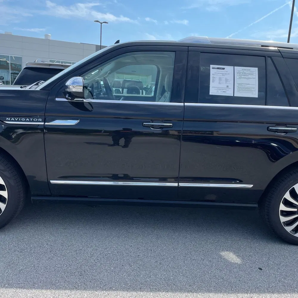 2024 Lincoln Navigator Black Label