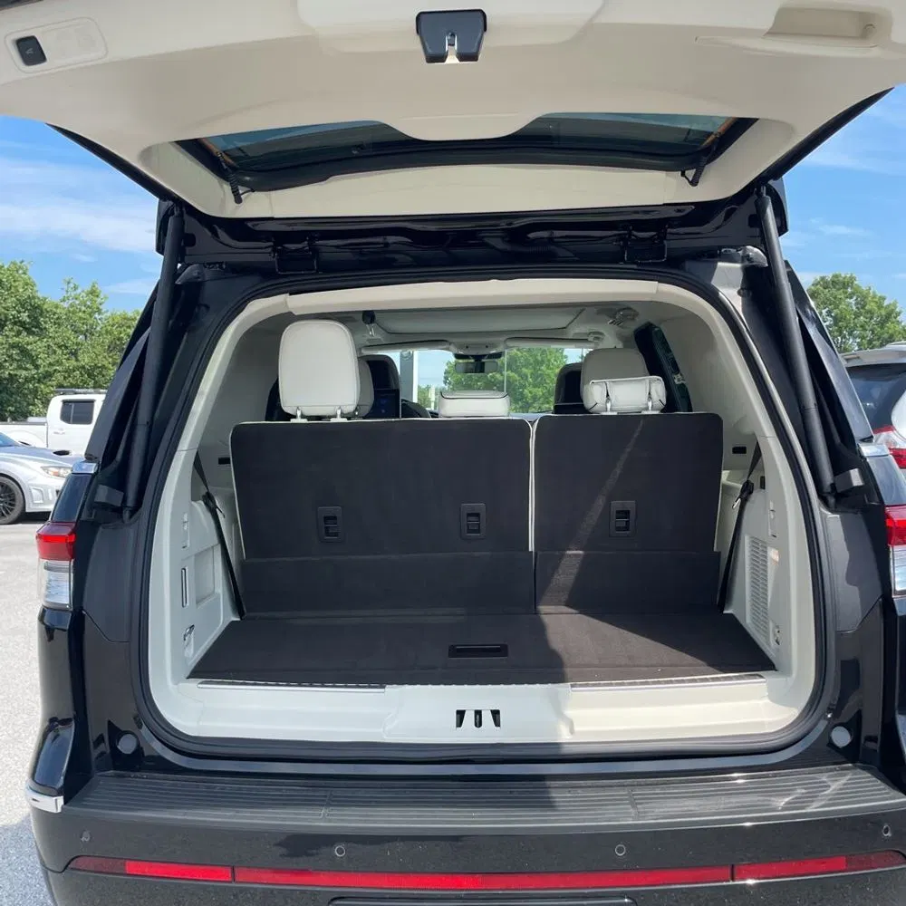 2024 Lincoln Navigator Black Label