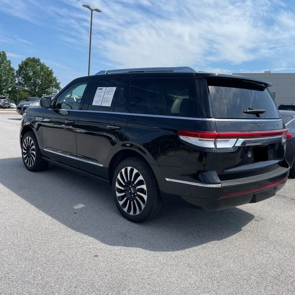 2024 Lincoln Navigator Black Label