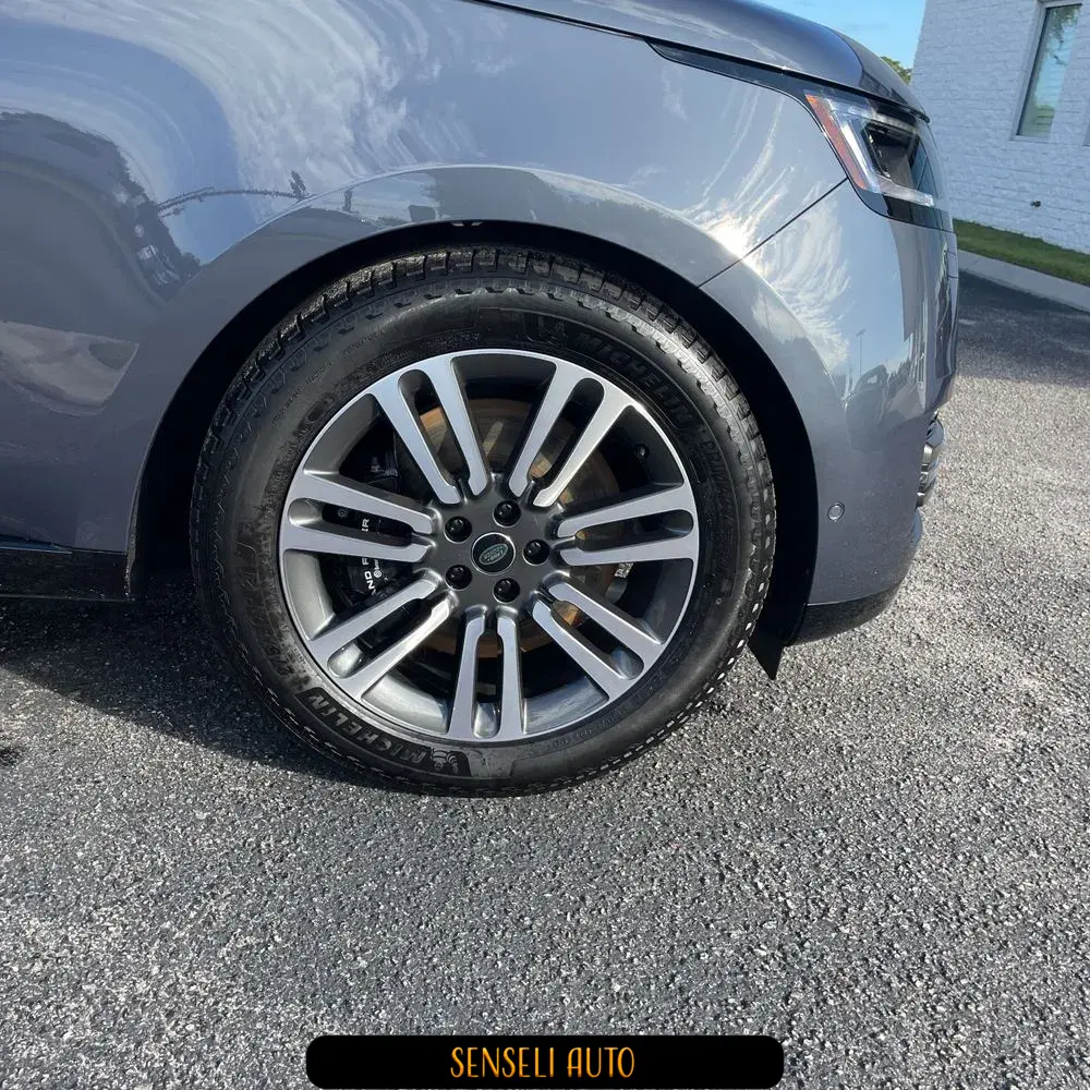 2024 Land Rover Range Rover SE P530