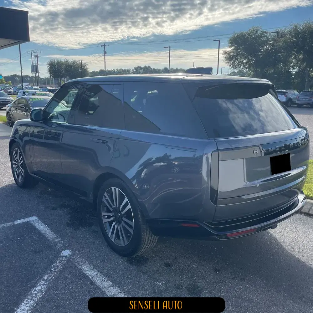 2024 Land Rover Range Rover SE P530