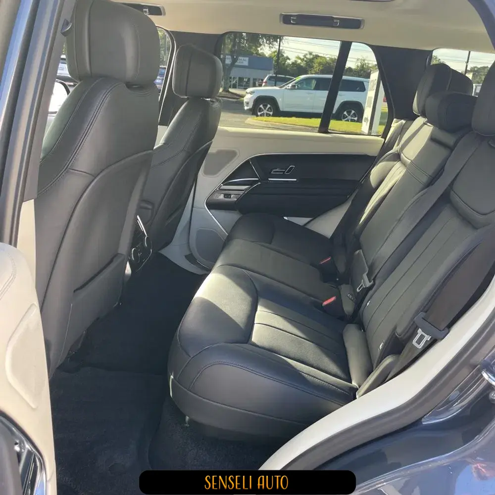 2024 Land Rover Range Rover SE P530