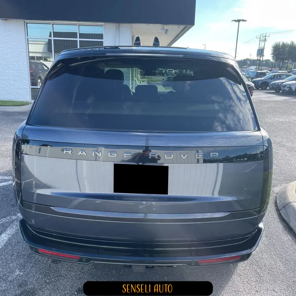 2024 Land Rover Range Rover SE P530