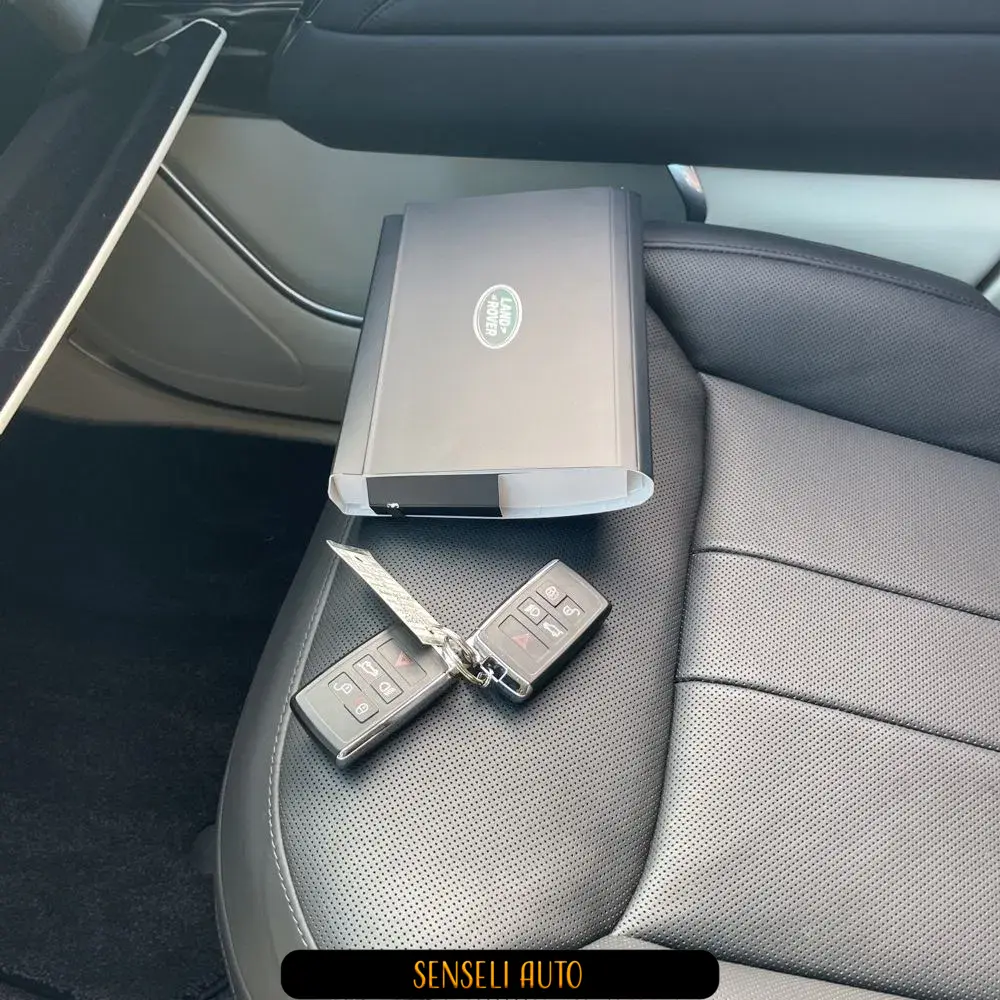 2024 Land Rover Range Rover SE P530