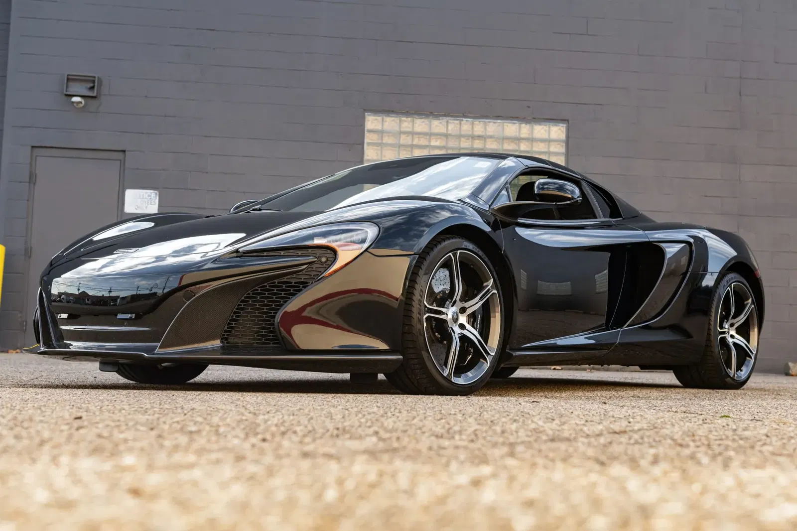 9k-Mile 2015 McLaren 650S Spider