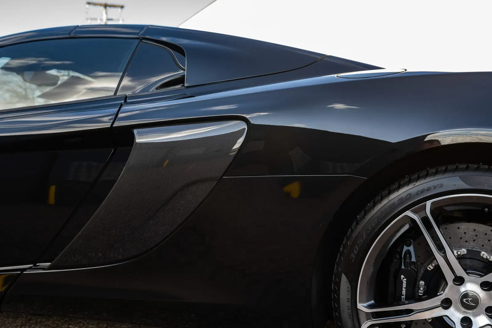 9k-Mile 2015 McLaren 650S Spider