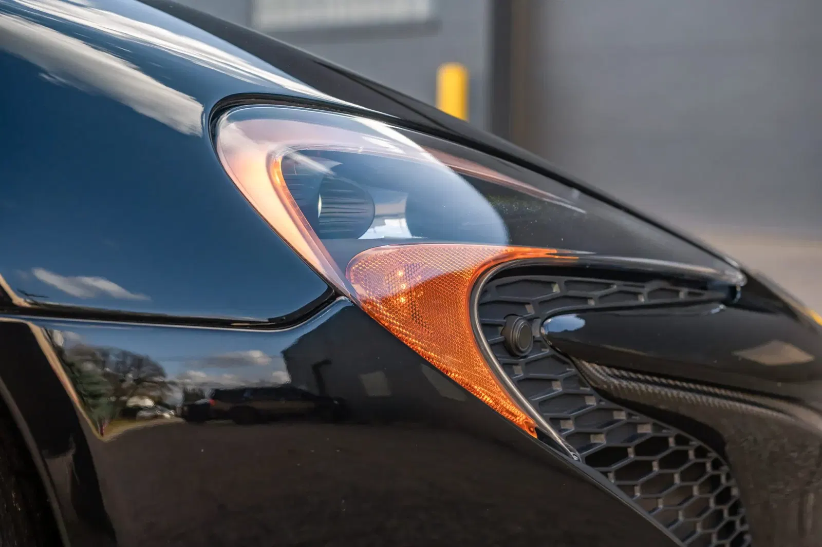 9k-Mile 2015 McLaren 650S Spider