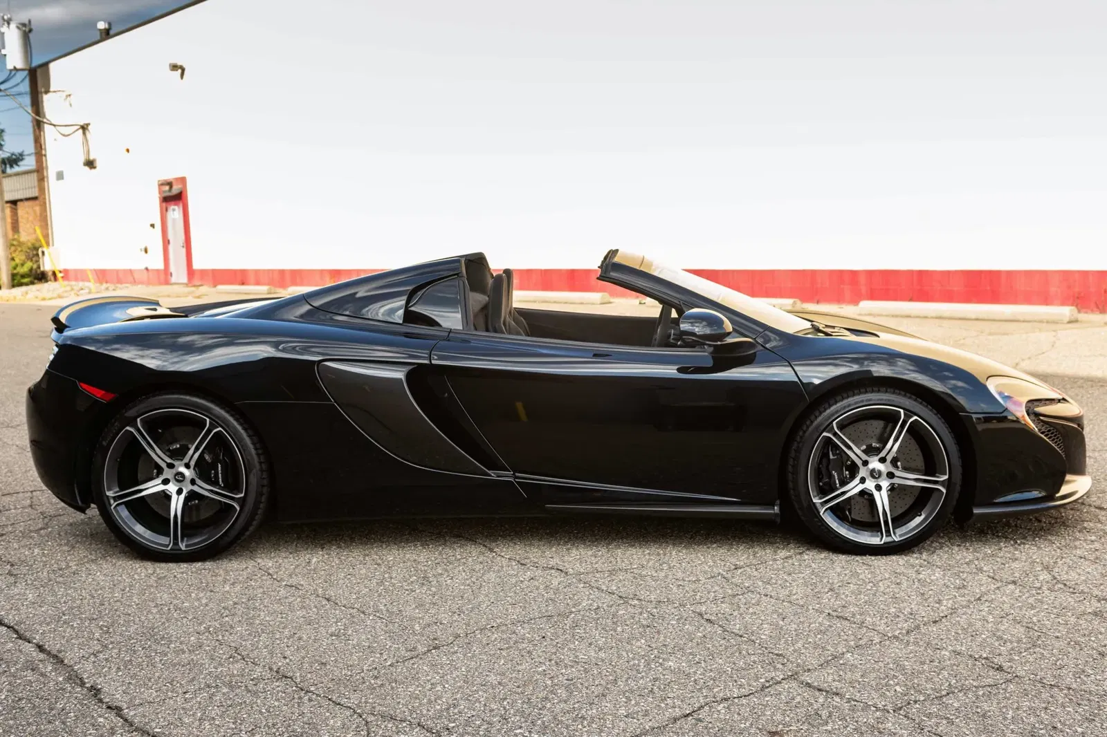 9k-Mile 2015 McLaren 650S Spider