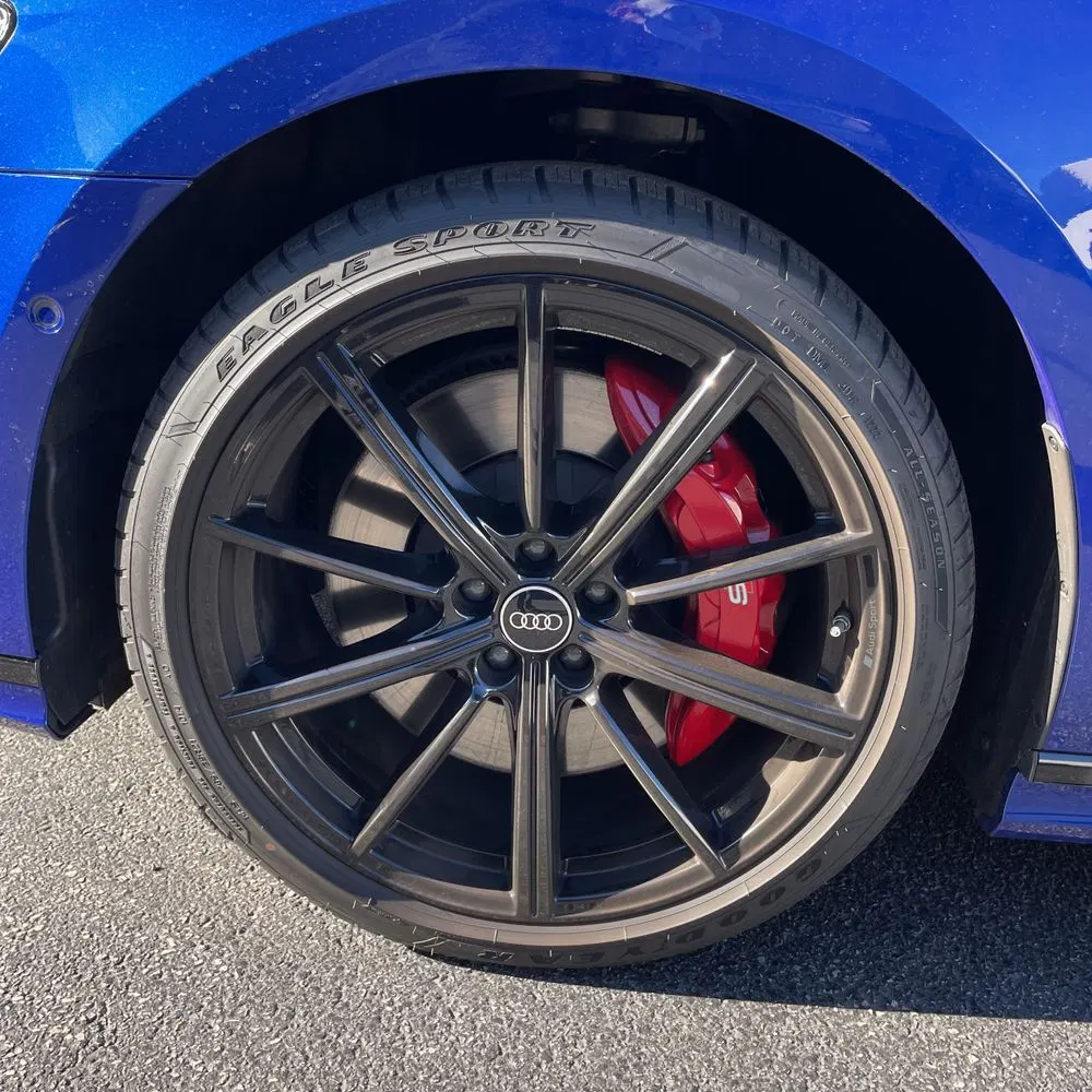 2023 Audi S8
