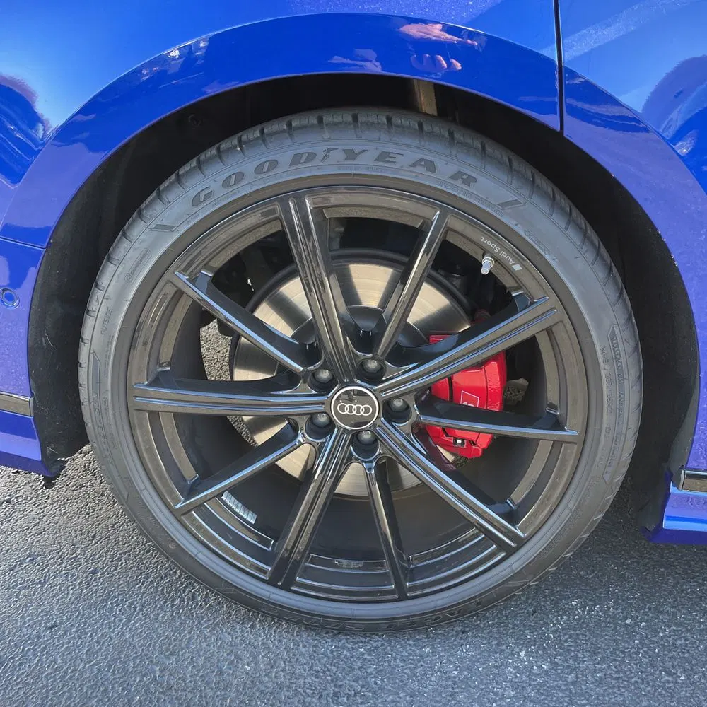 2023 Audi S8