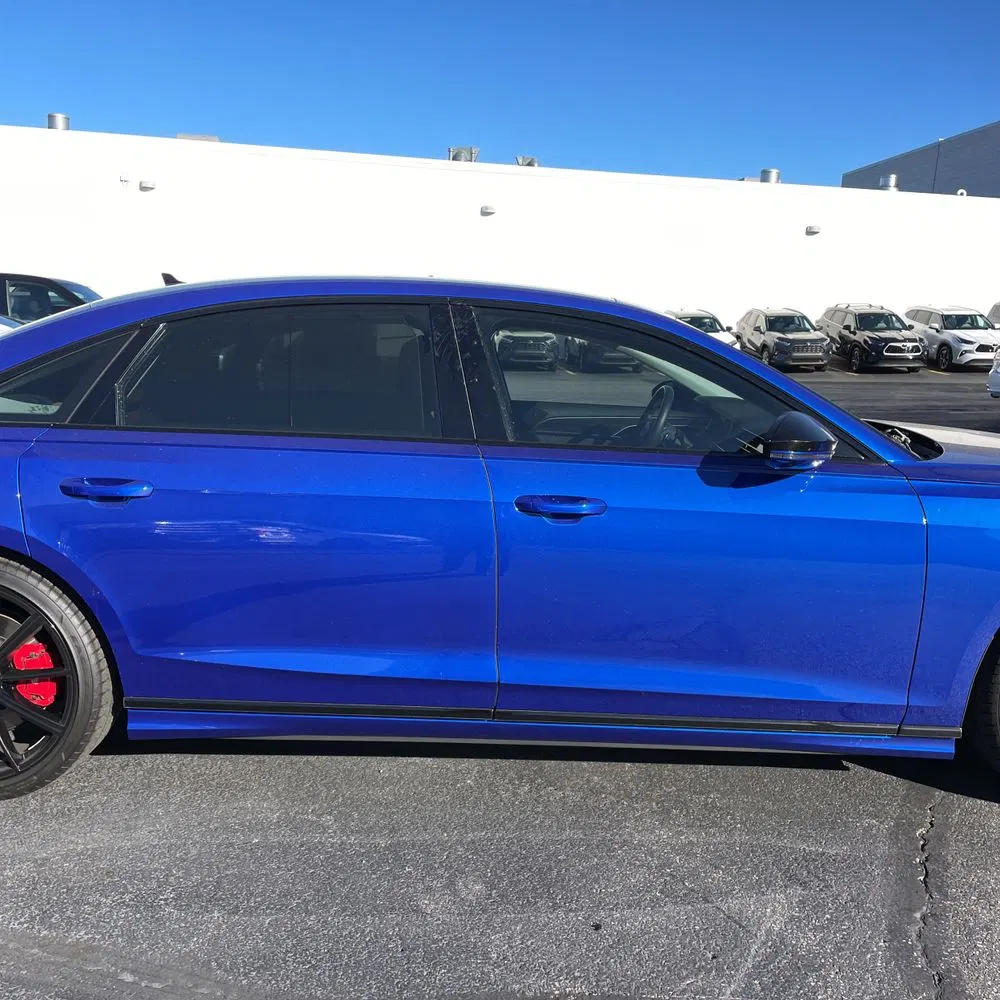 2023 Audi S8