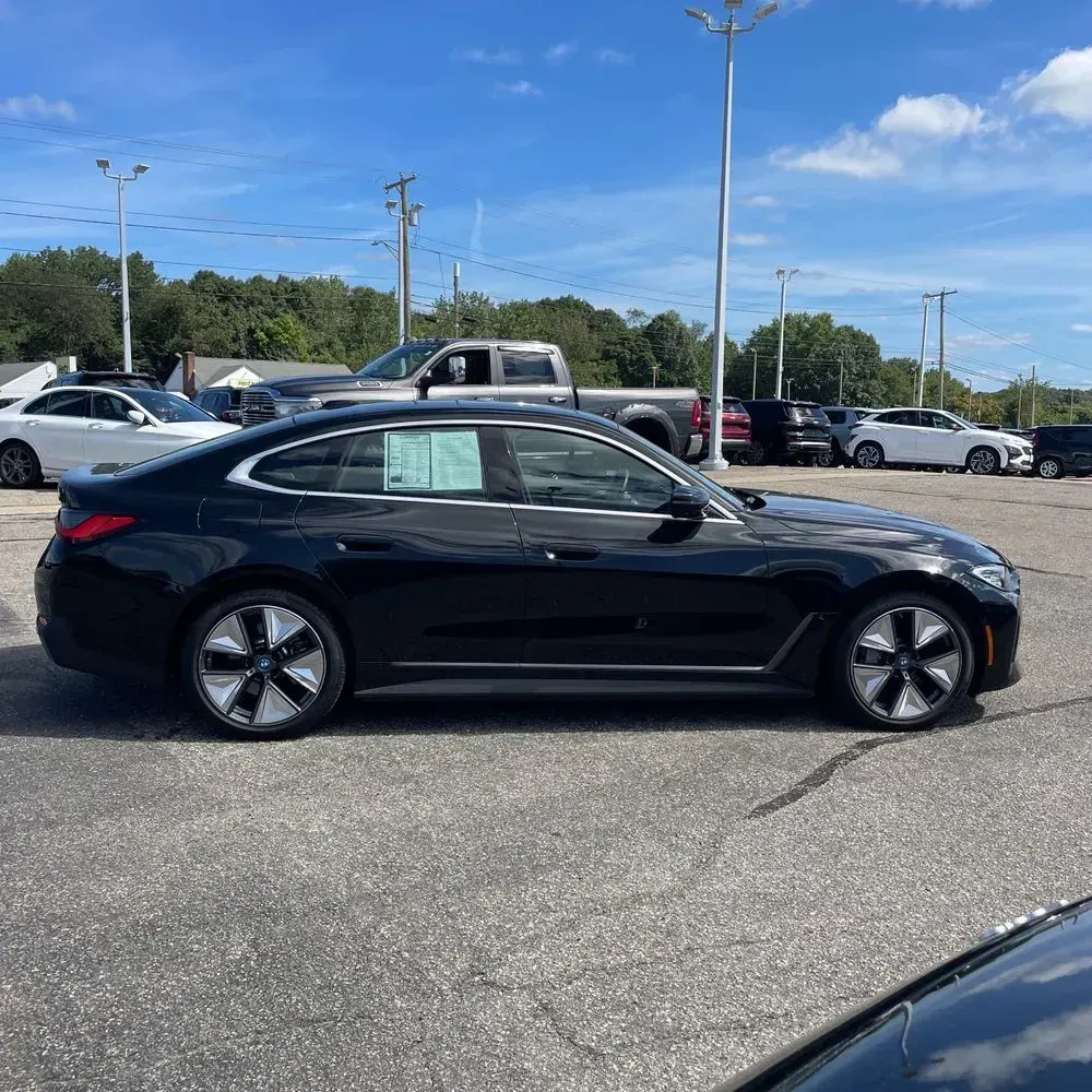 2024 BMW i4 xDrive40