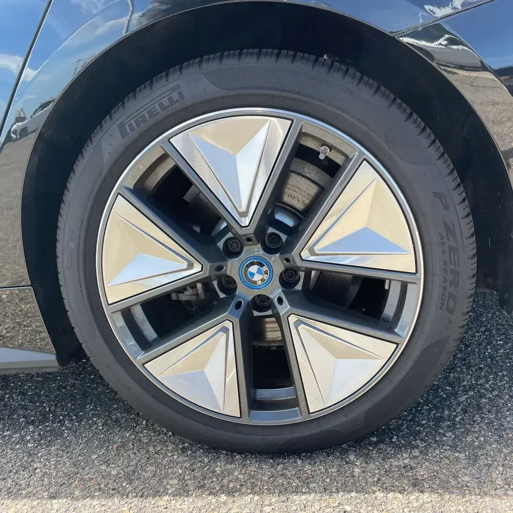 2024 BMW i4 xDrive40