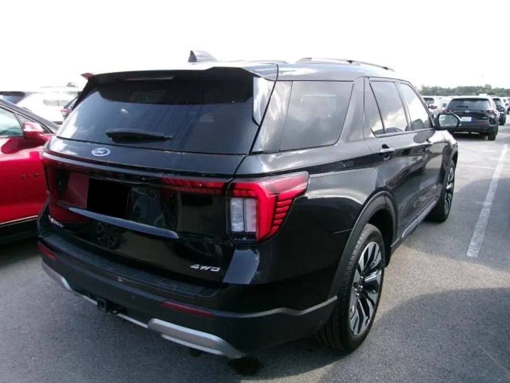 2025 Ford Explorer Platinum