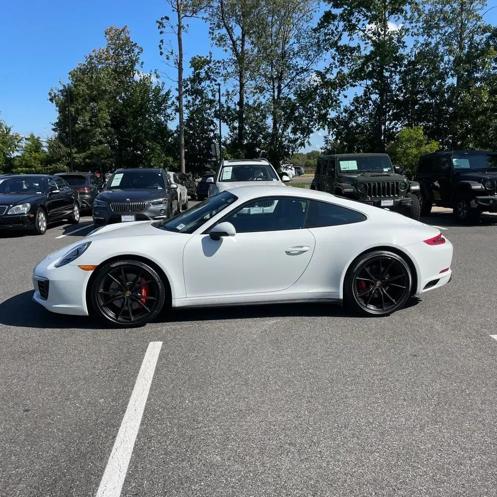 2019 Porsche 911 Carrera 4S