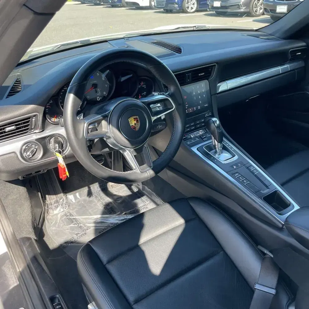 2019 Porsche 911 Carrera 4S