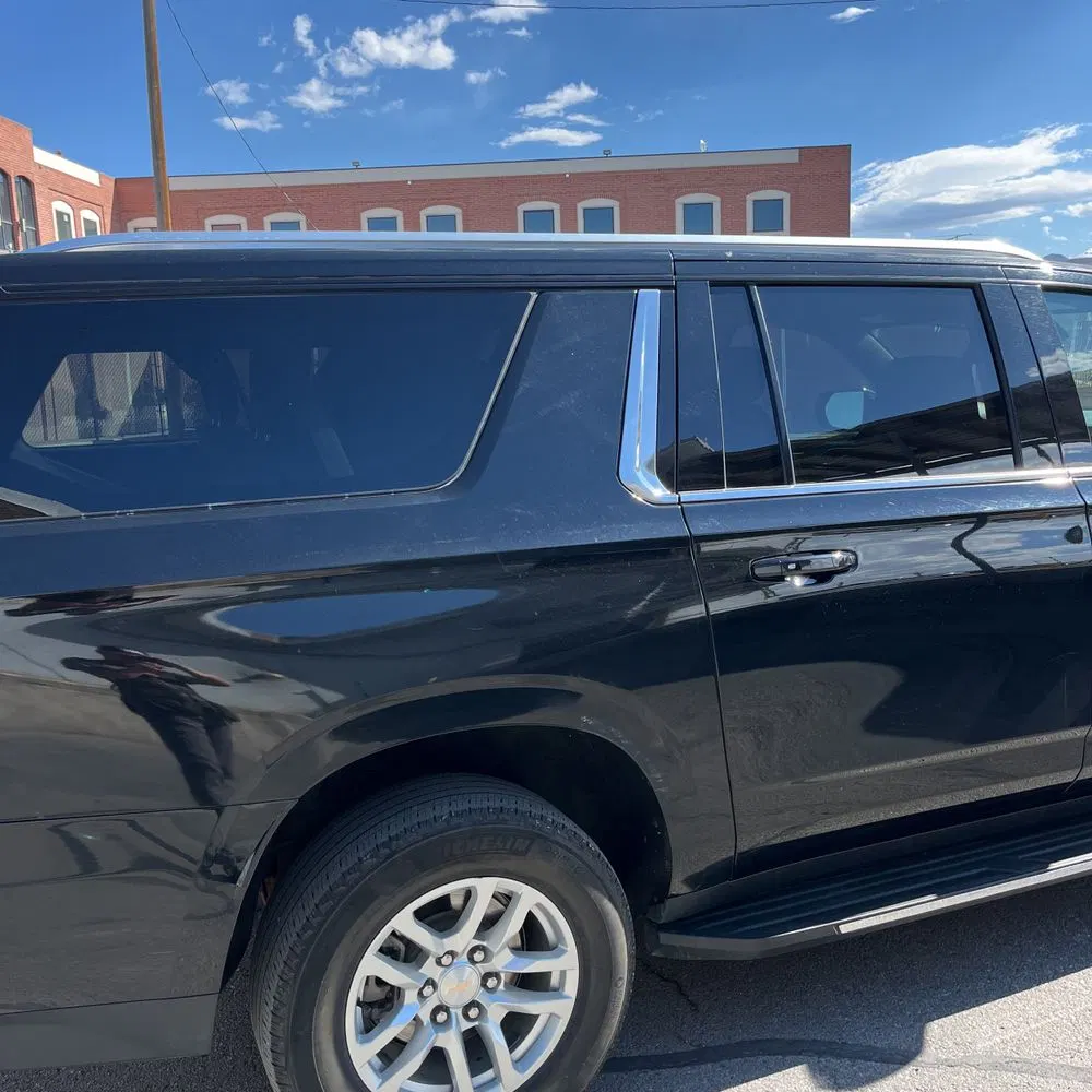 2024 Chevrolet Suburban LS
