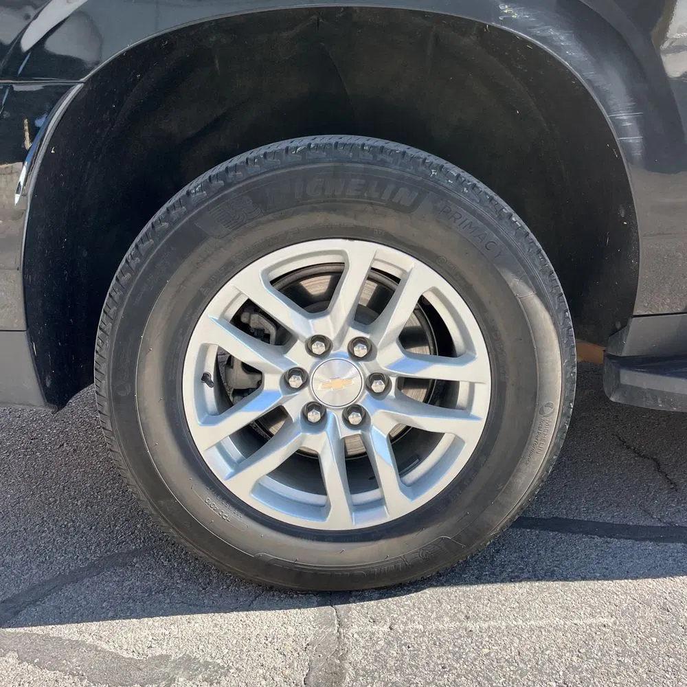 2024 Chevrolet Suburban LS