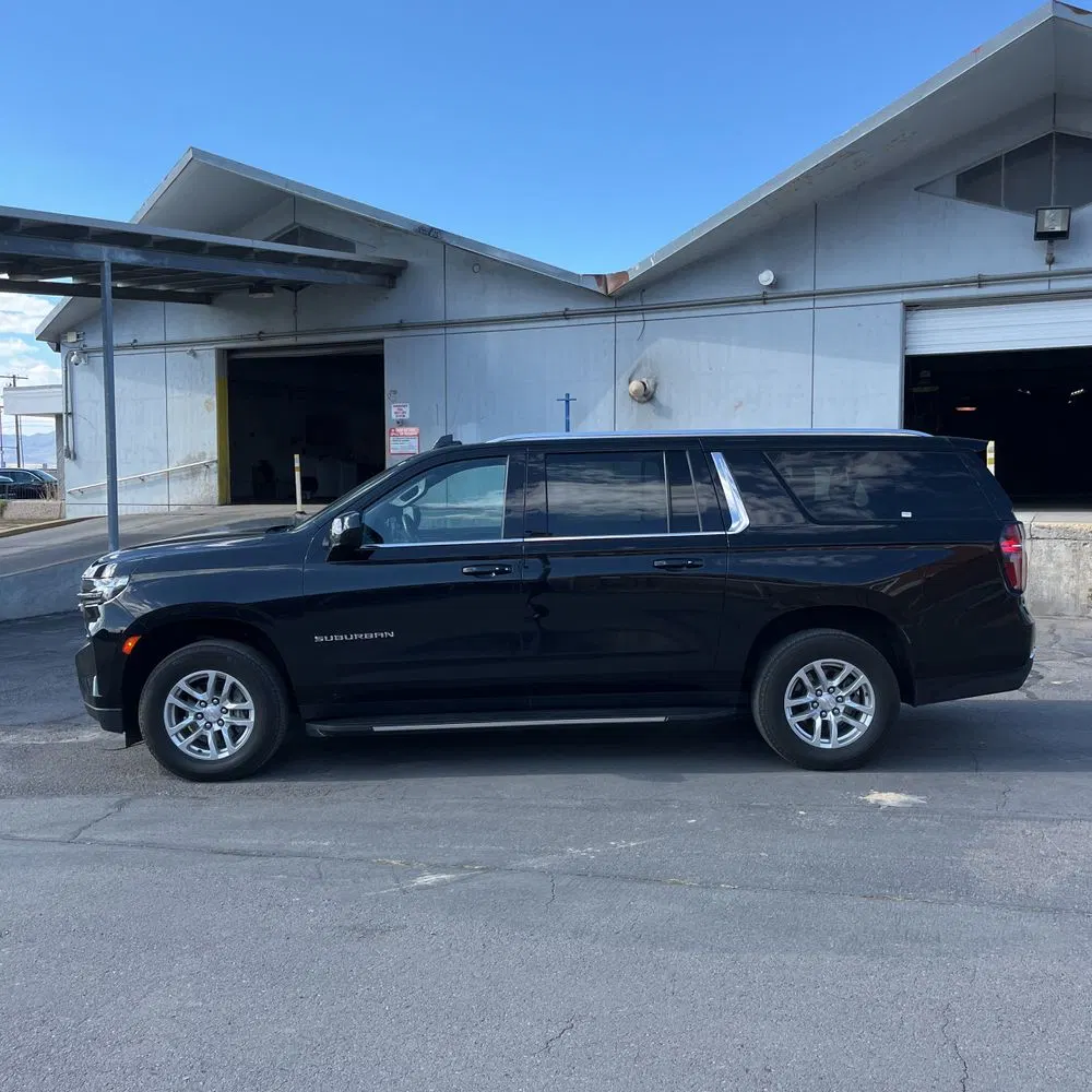 2024 Chevrolet Suburban LS
