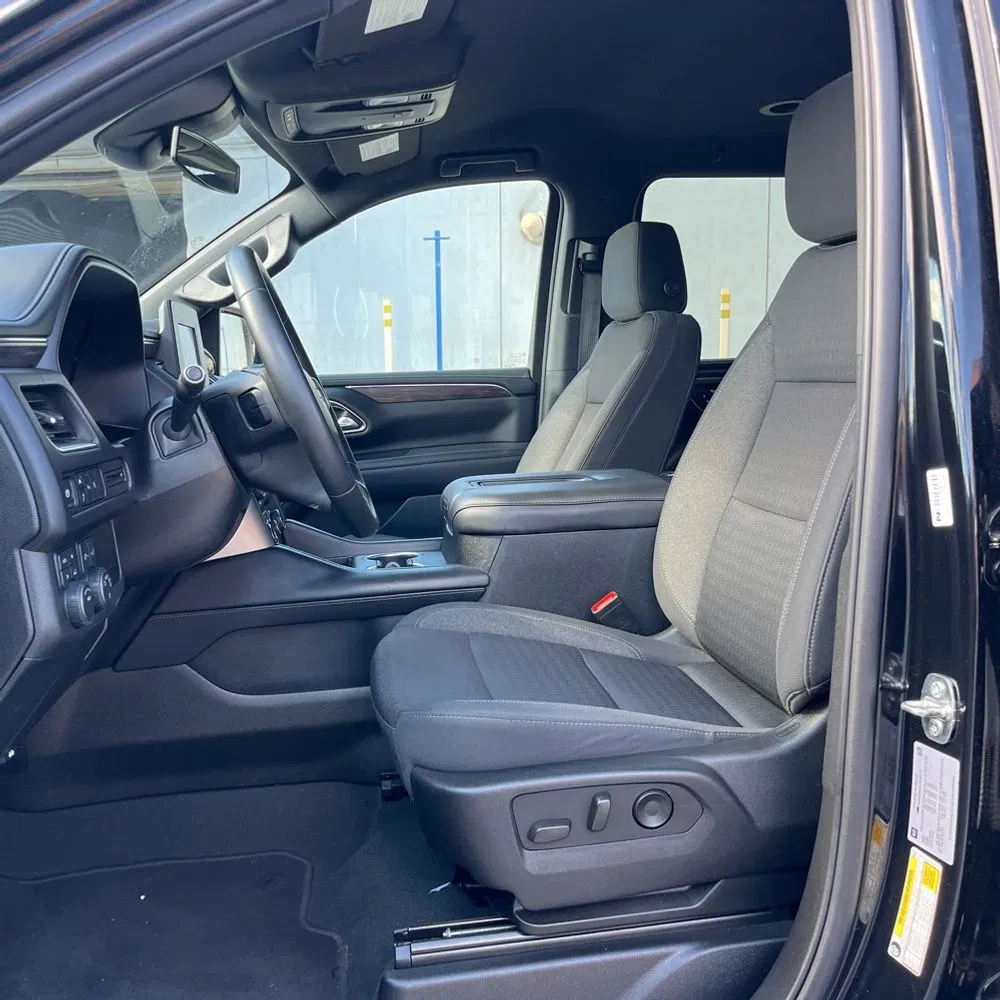 2024 Chevrolet Suburban LS