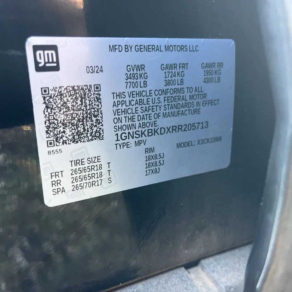 2024 Chevrolet Suburban LS