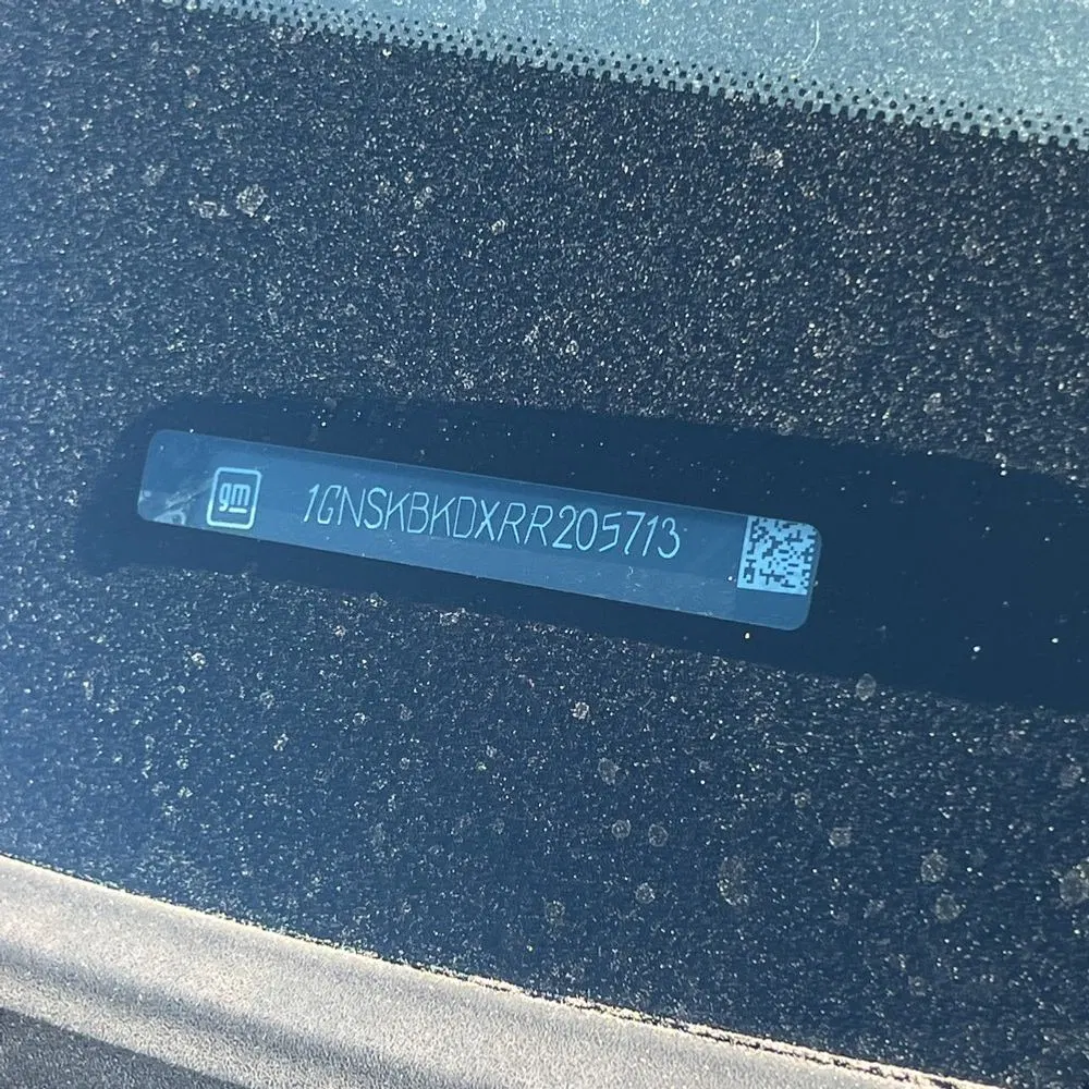 2024 Chevrolet Suburban LS