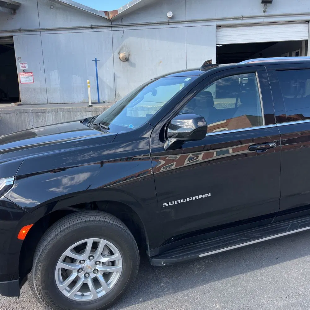 2024 Chevrolet Suburban LS