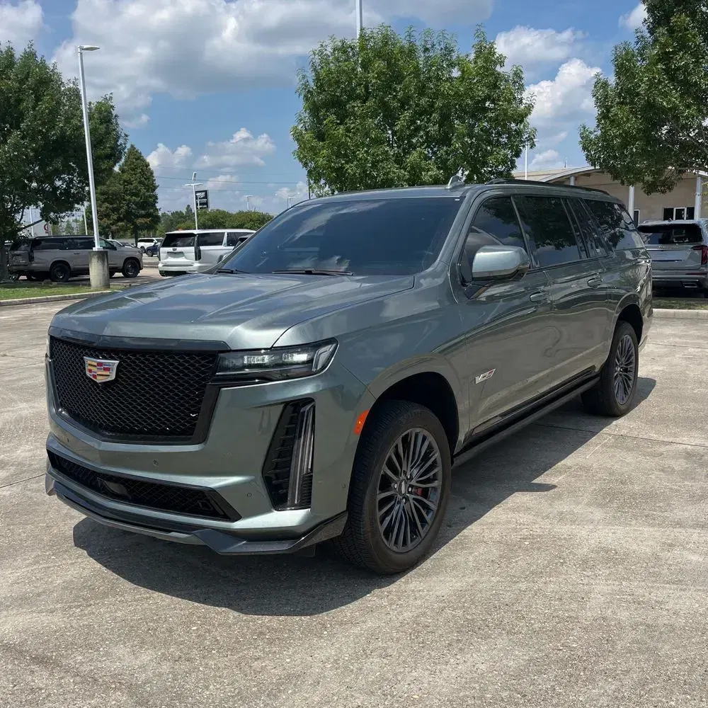 2023 Cadillac Escalade-V ESV Base