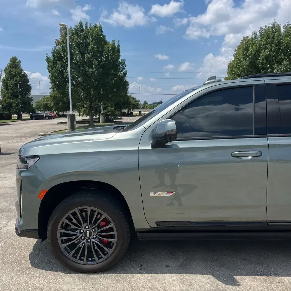 2023 Cadillac Escalade-V ESV Base