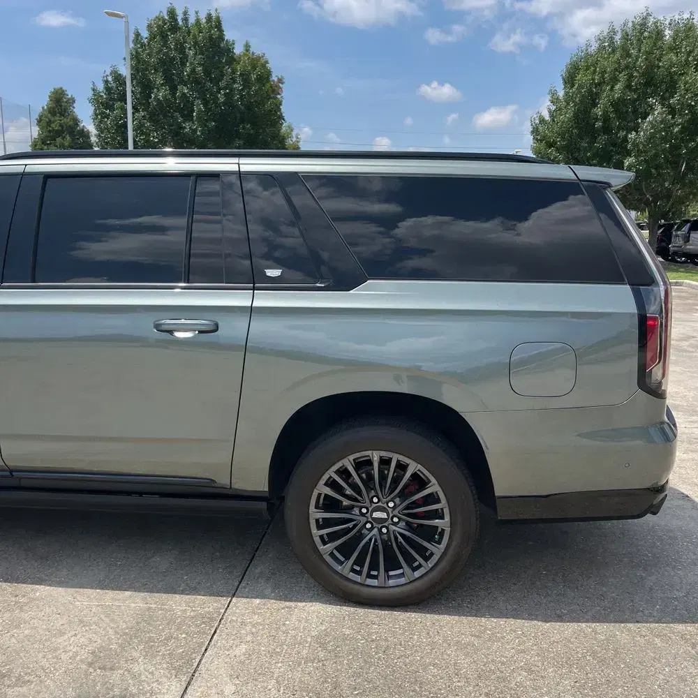 2023 Cadillac Escalade-V ESV Base