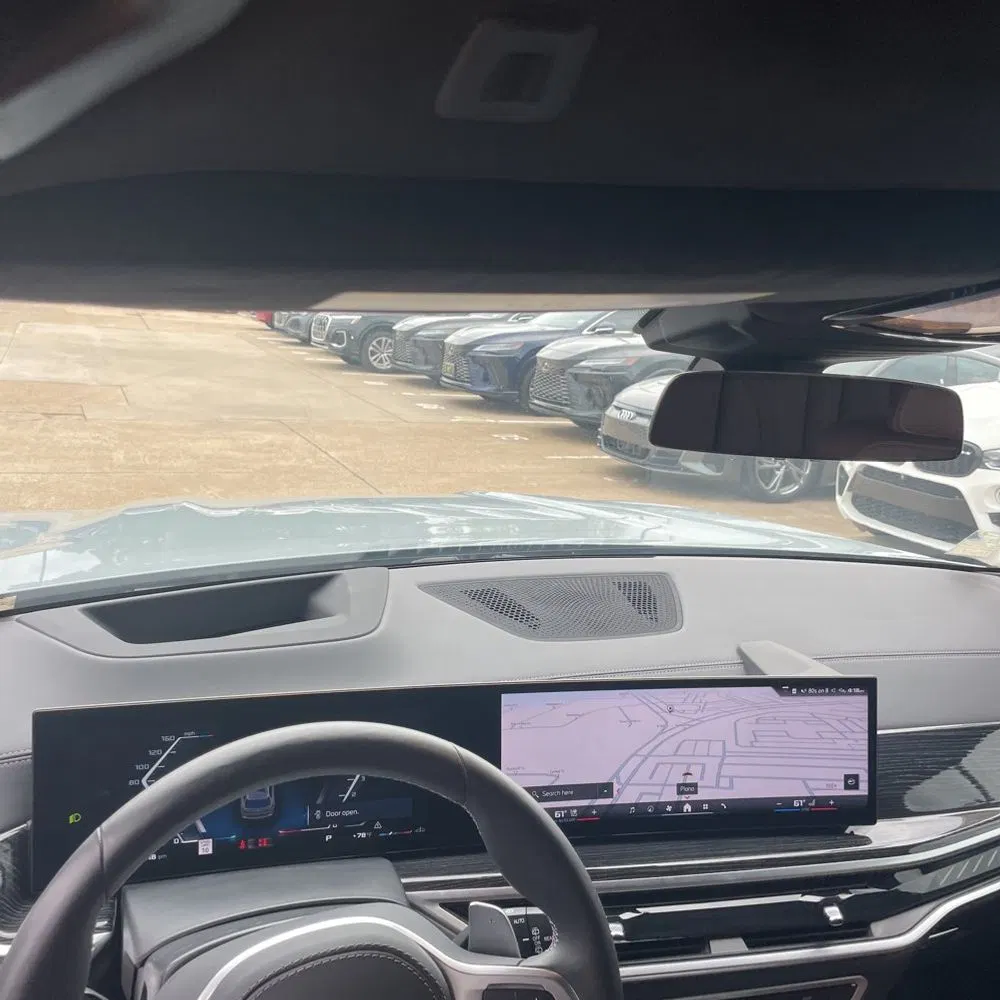 2025 BMW X7 M60i