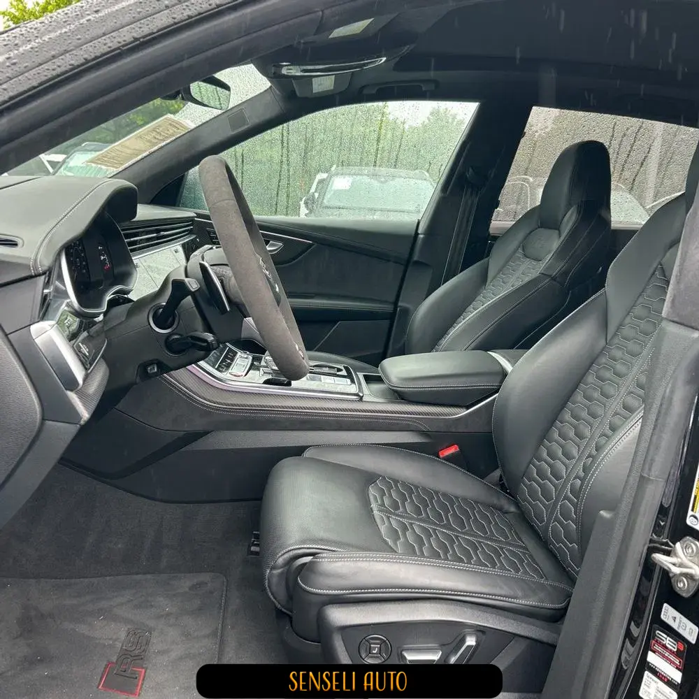 2024 Audi RS Q8 Base