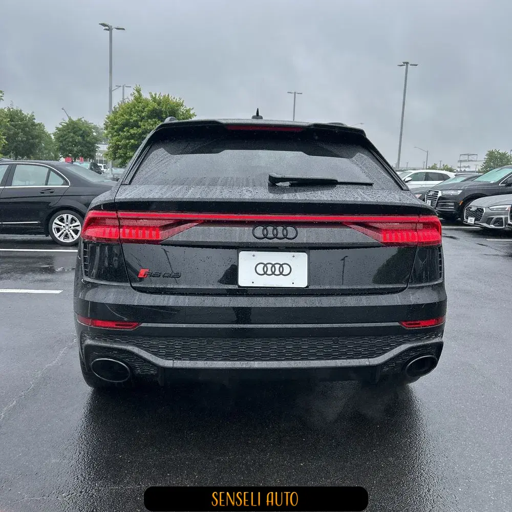 2024 Audi RS Q8 Base