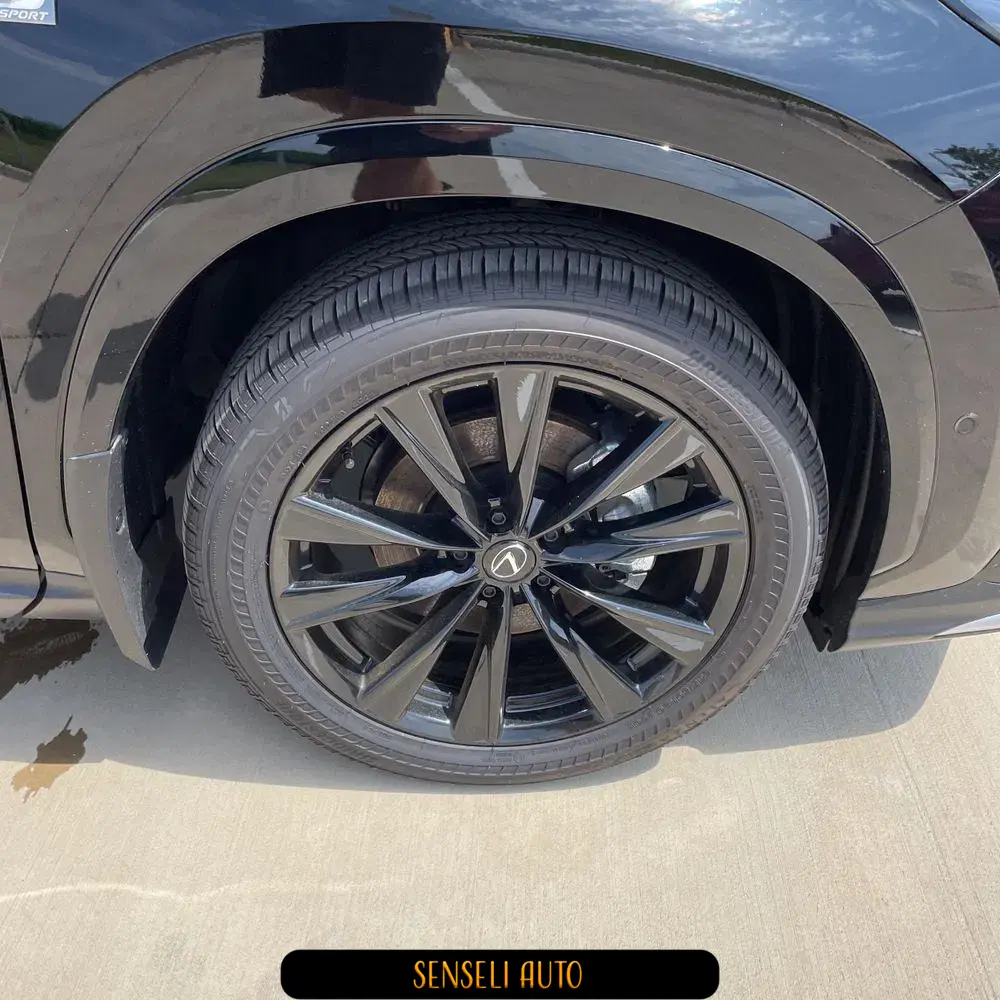 2025 Lexus NX 450h+ F SPORT Handling