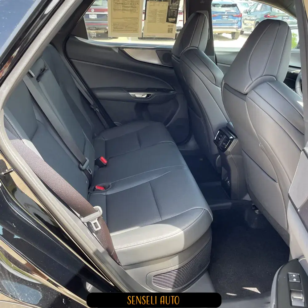 2025 Lexus NX 450h+ F SPORT Handling