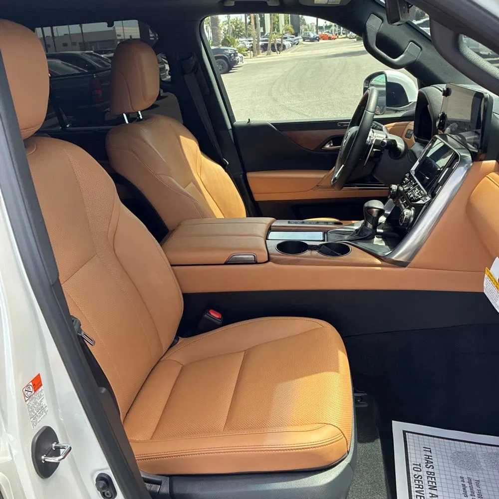 2024 Lexus LX 600 Luxury