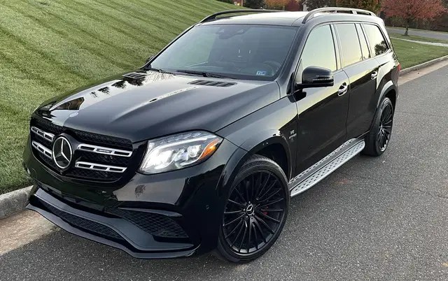 2017 Mercedes-AMG GLS 63 - 577-hp Twin-Turbo V8, AWD, Highly Optioned, Unmodified