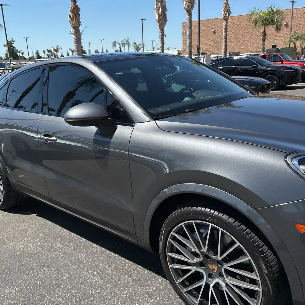 2022 Porsche Cayenne Base