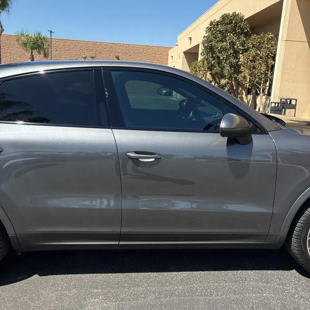 2022 Porsche Cayenne Base
