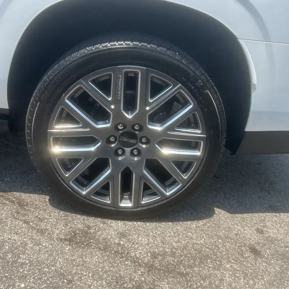 2025 GMC Yukon XL Denali Ultimate