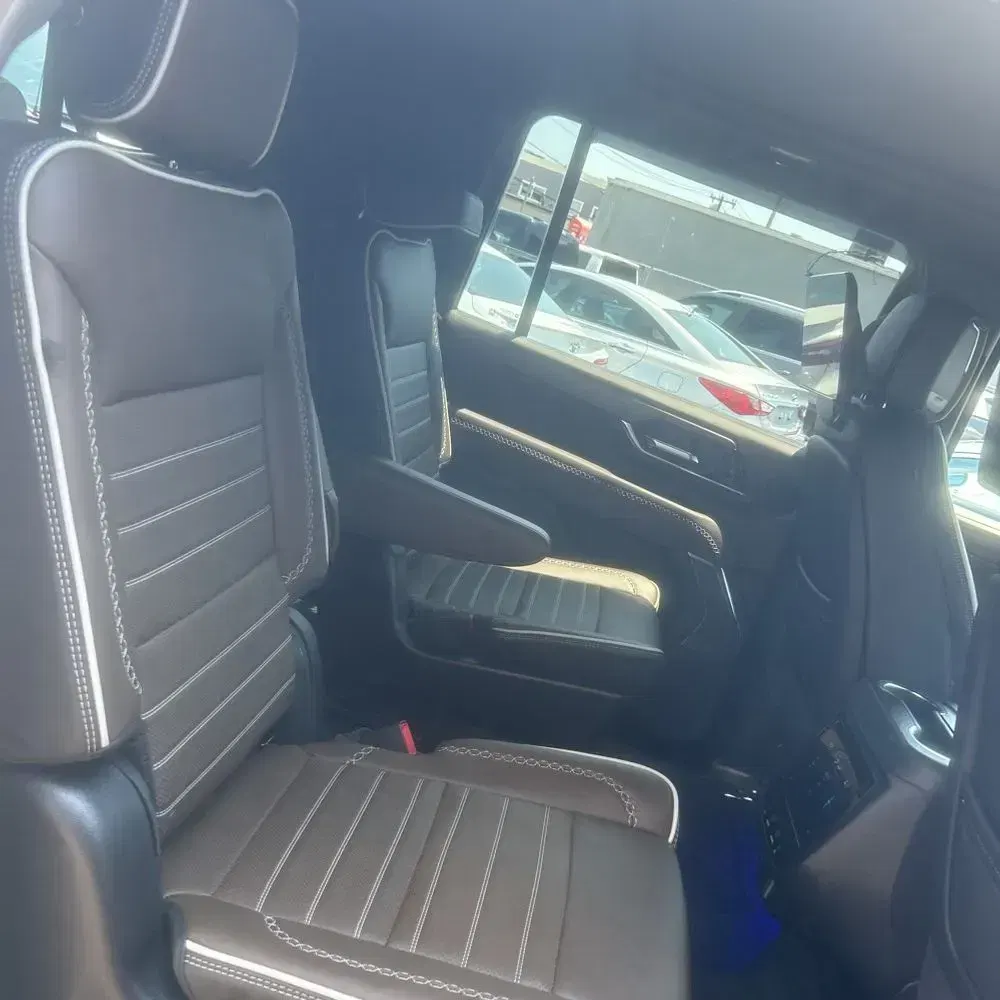 2025 GMC Yukon XL Denali Ultimate