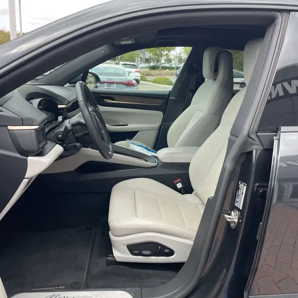 2024 Porsche Macan EV 4