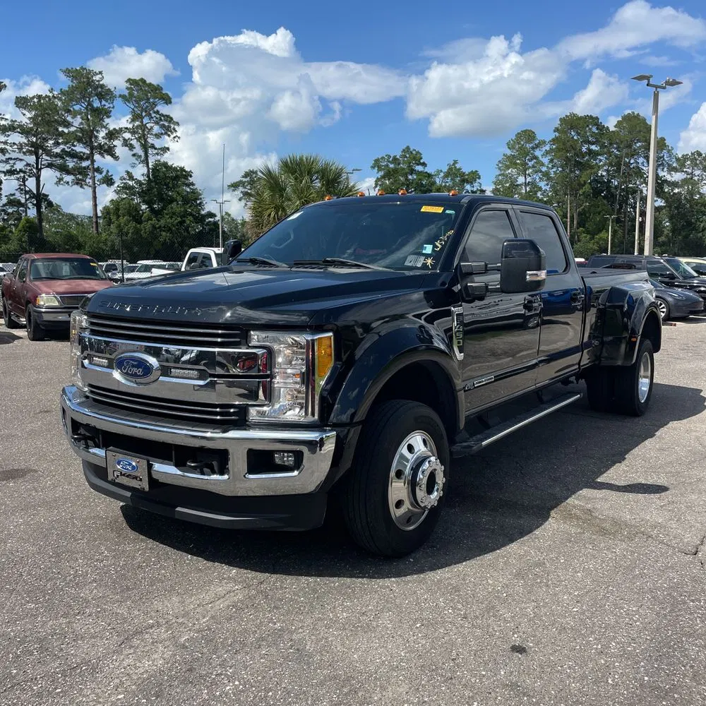 2017 Ford F-450 Super Duty Lariat