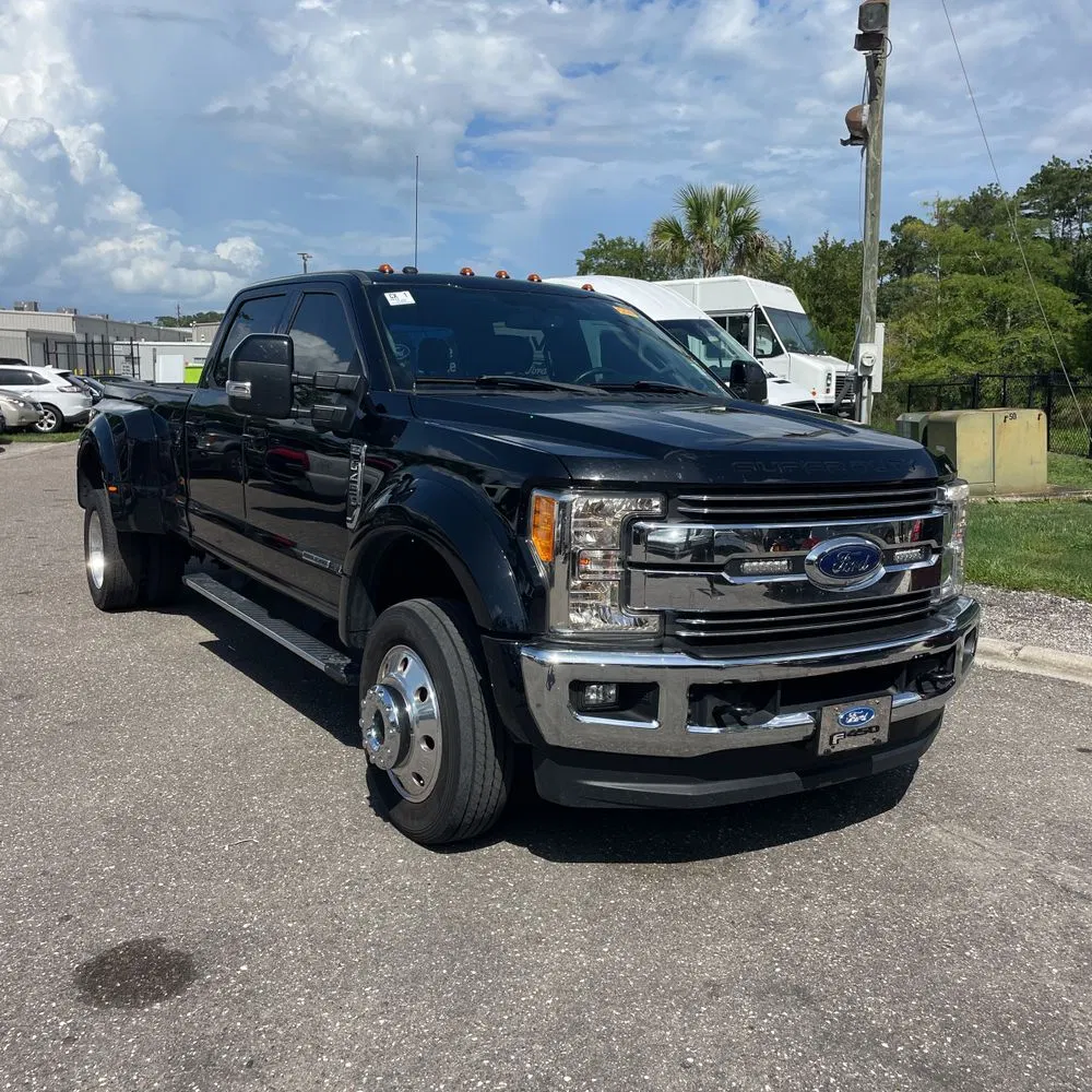 2017 Ford F-450 Super Duty Lariat