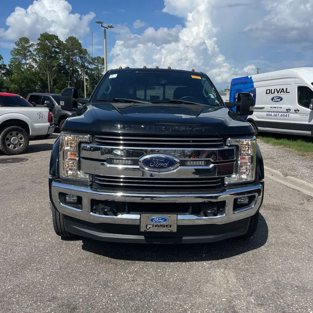 2017 Ford F-450 Super Duty Lariat
