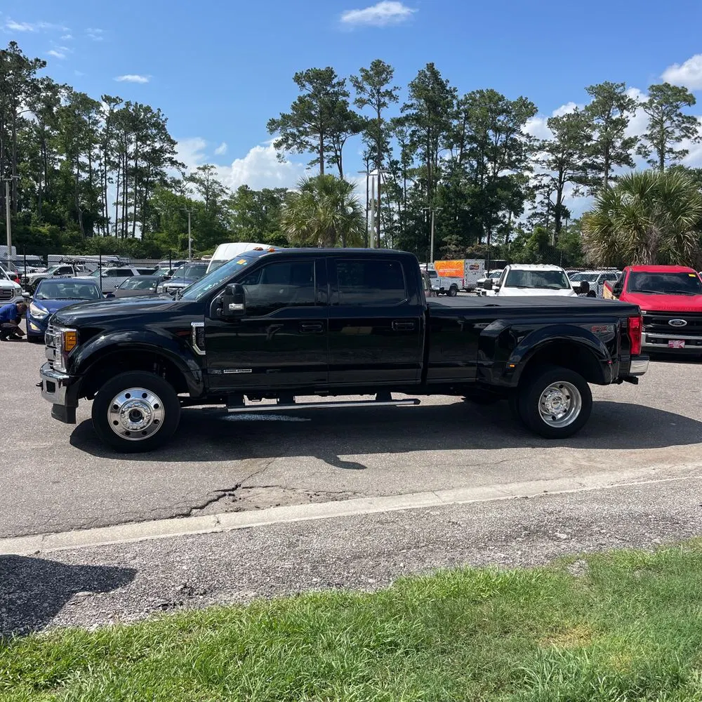 2017 Ford F-450 Super Duty Lariat